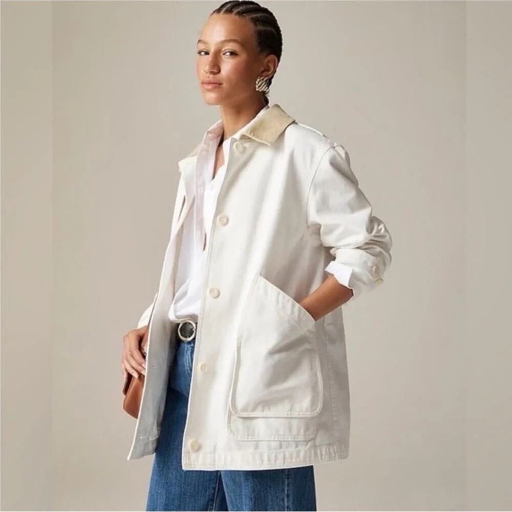 J. Crew canvas Barn jacket in cream with contrasting collar. Oversized fit NWT